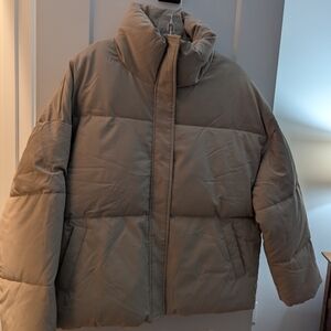 Puffer Jacket Merokety Women's Beige Puffer Jacket. NWOT
